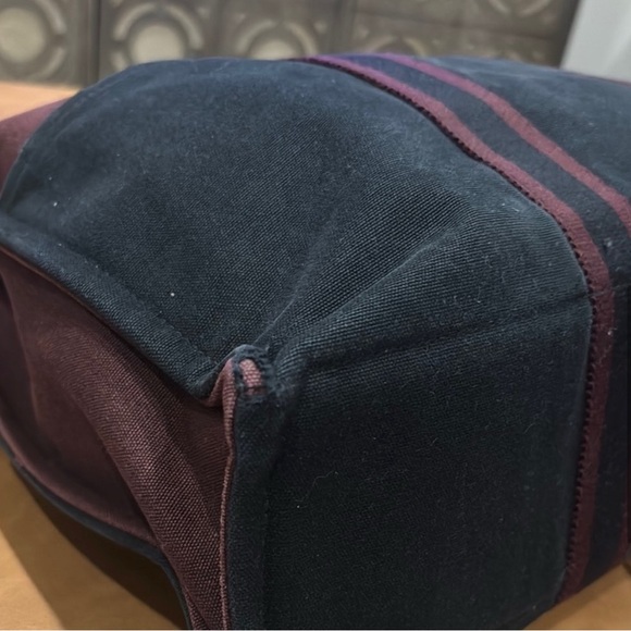 Hermes Paris Fourre Tout Burgundy and Black Tote Bag 16.75x11.5 - Picture 4 of 11